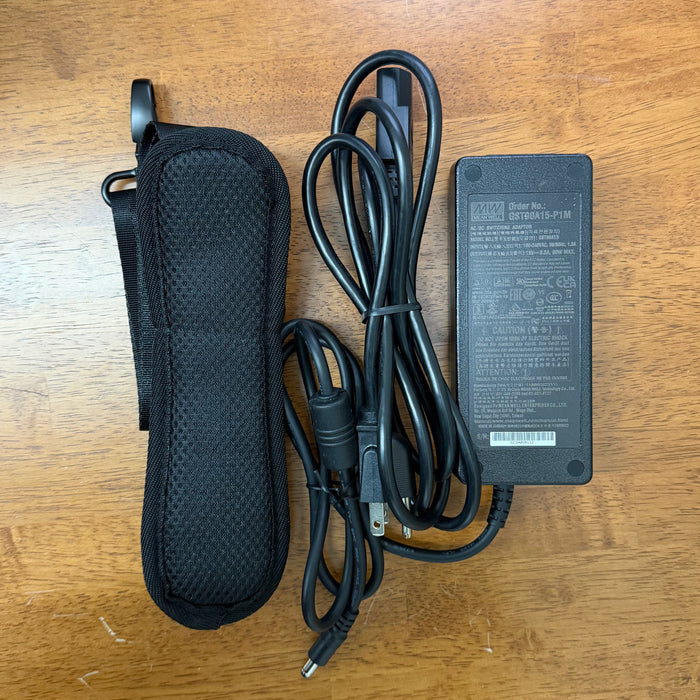 Intellijel Designs 7U Performance Case Stealth Edition (104HP) & 7Ux104HP Gig Bag v2 [USED:W0]